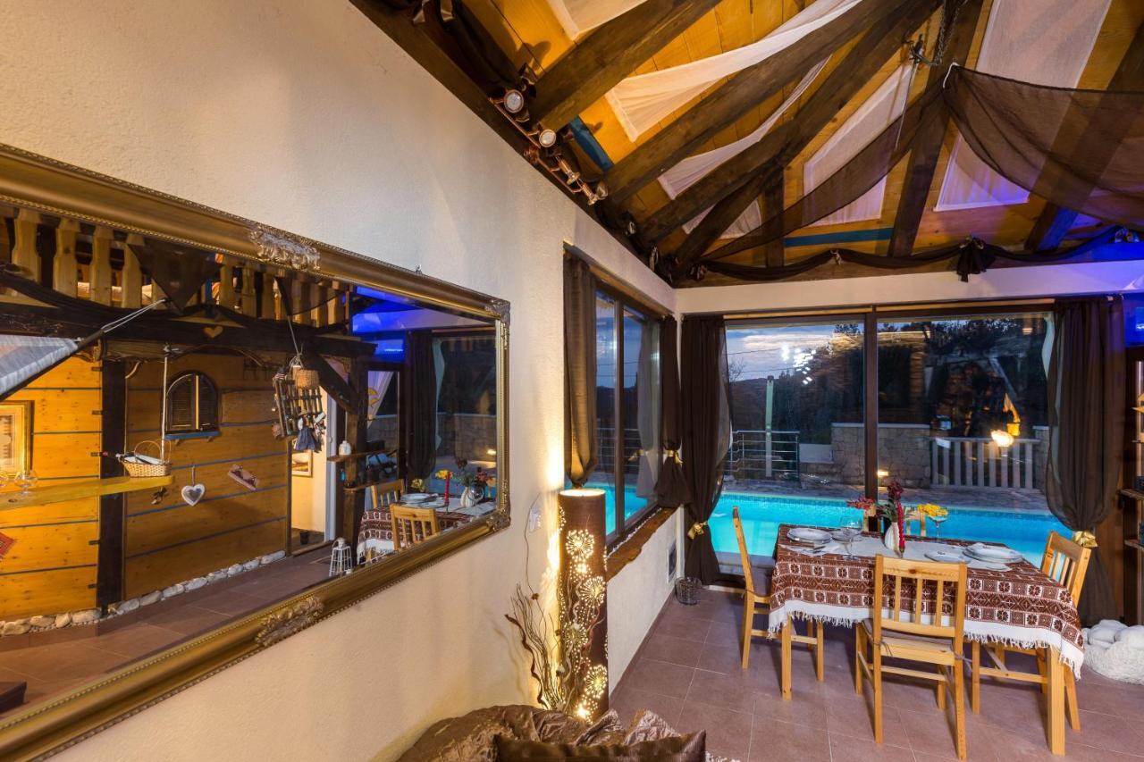 Holiday Home Lazustina Paradise Mihanici Экстерьер фото